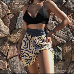 • boutique short skirt